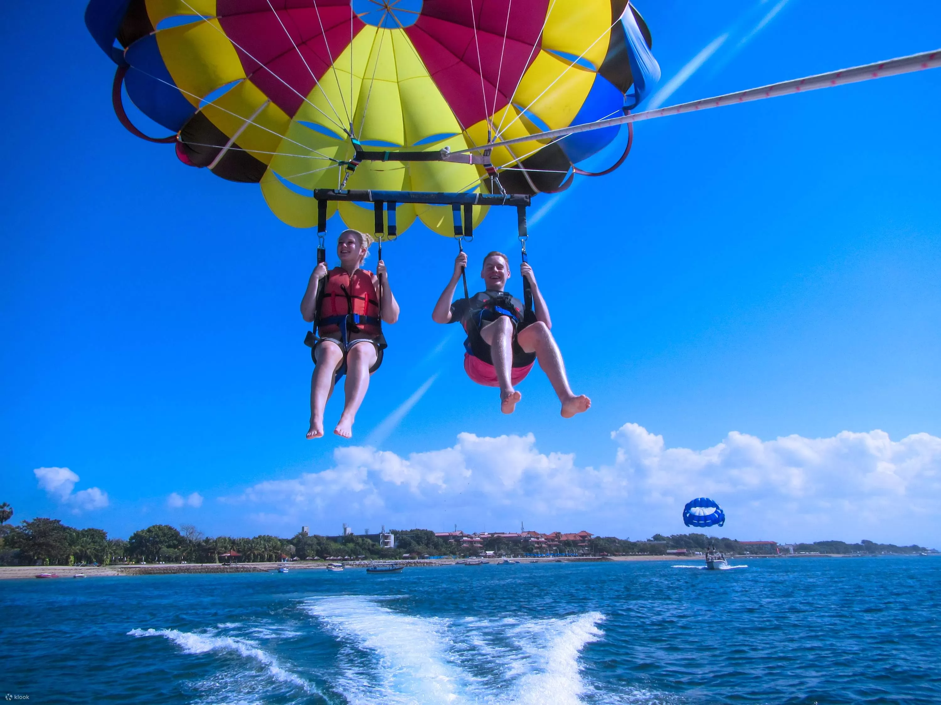 Parasailing 